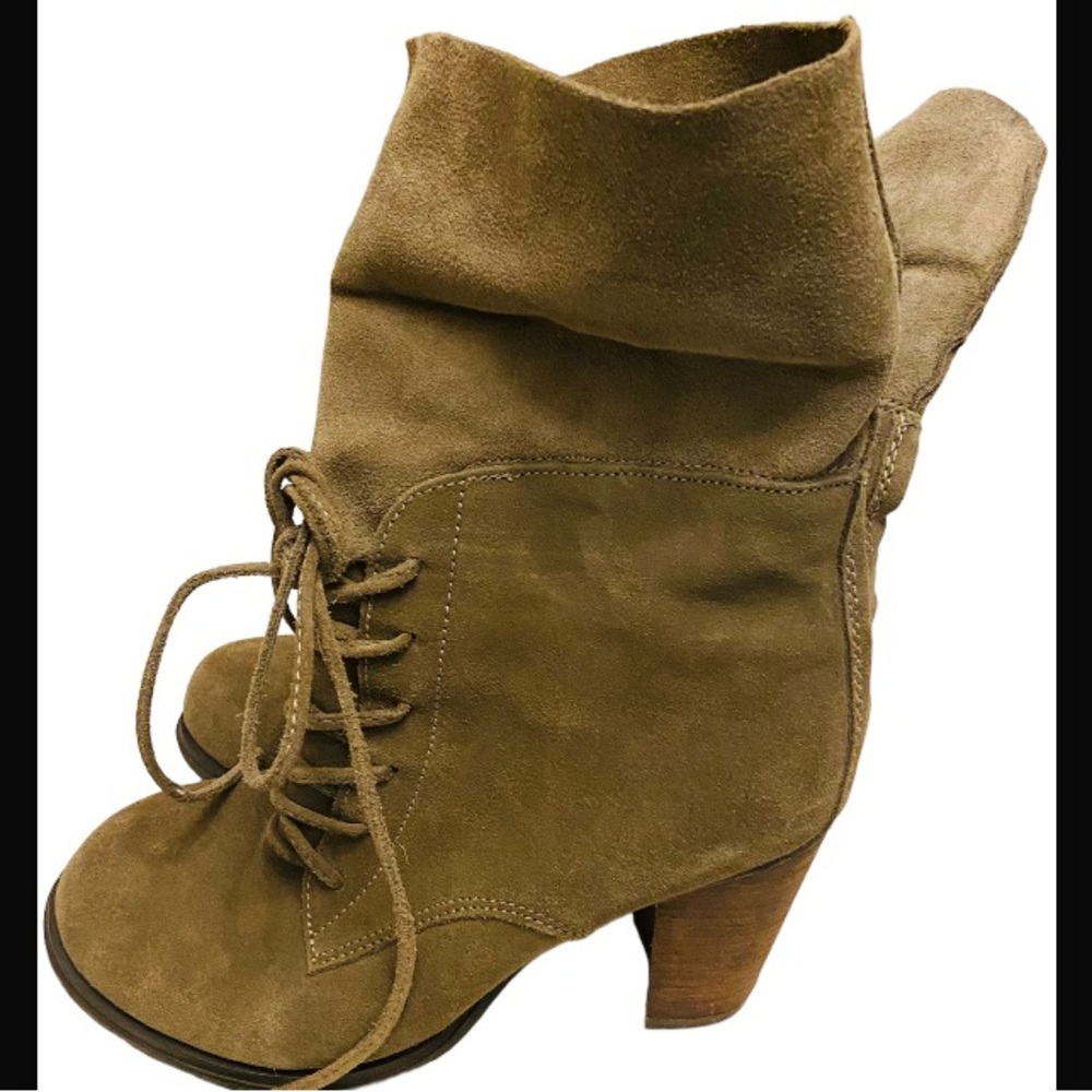 MIA Paulette Genuine Leather Olive Suede Lace Up Chucky Heels Boots. - Picture 3 of 8